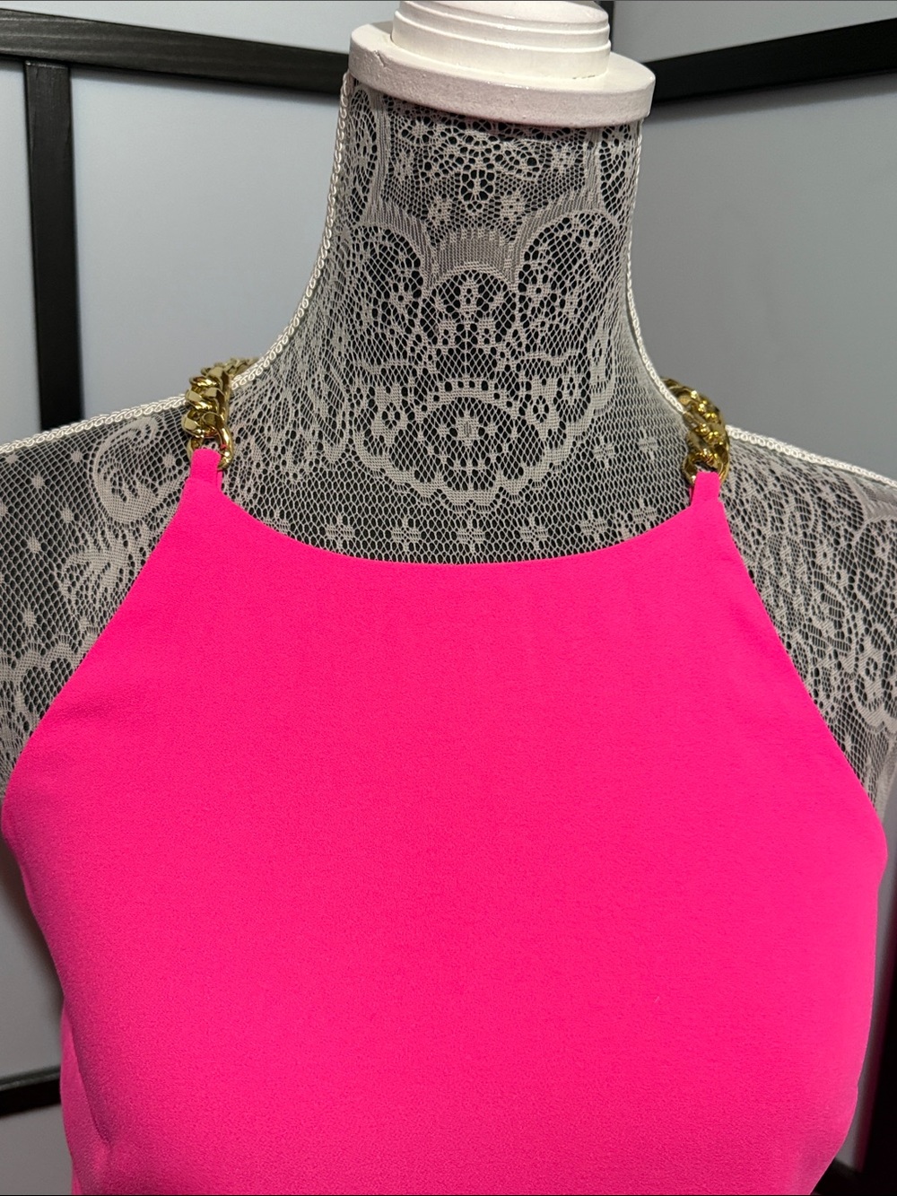 Lilly Pulitzer Hot Pink Halter Camisole with Gold Chain Straps - Picture 2 of 6